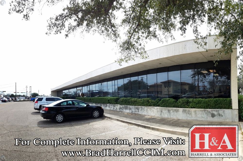 1512 Lake Air Dr, Waco, TX 76710